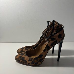 Aquazzura Leopard Print Pump W/ankle Strap